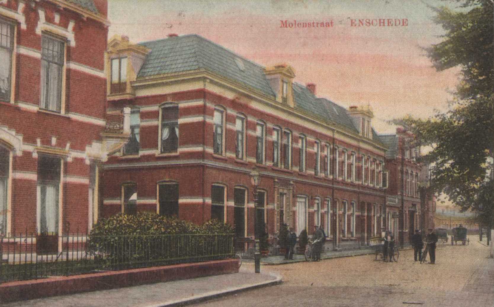 Molenstraat-hotel-zwijnenberg-1917.jpg